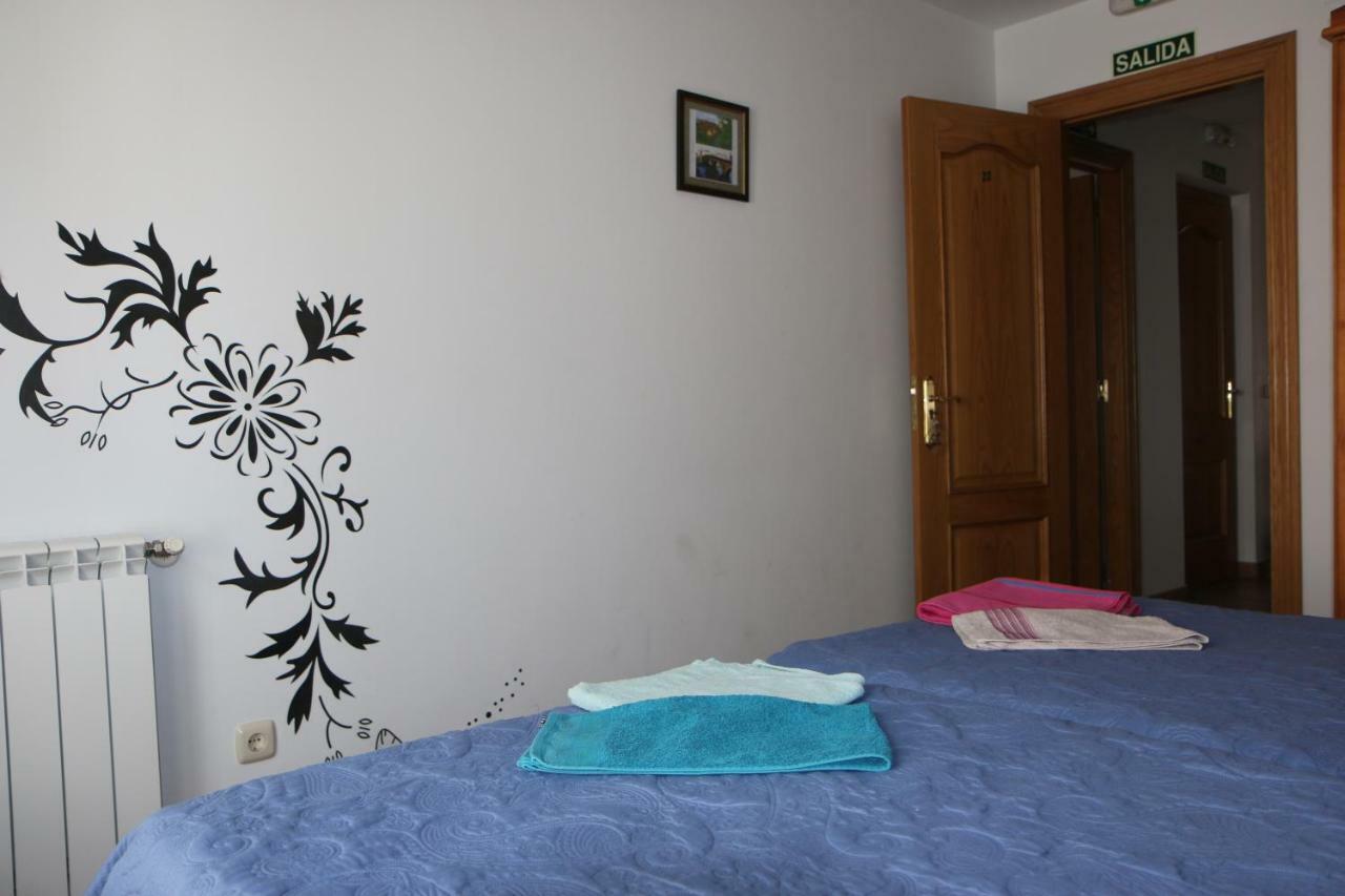 Hostal La Plaza Puente la Reina Εξωτερικό φωτογραφία
